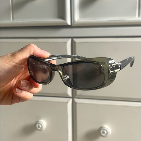 Individual or Bundle of Vintage Sunglasses - Picture 3 of 5